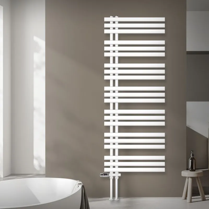 Badheizkörper Mittelanschluss 600x1600 mm Weiß mit Boden Anschlussgarnitur LuxeBath-ECD Germany Online