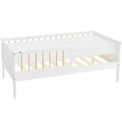 Kinderbett 70x140 cm mit Matratze, Lattenrost und Rausfallschutz in Weiß/Natur ML-Design-ECD Germany