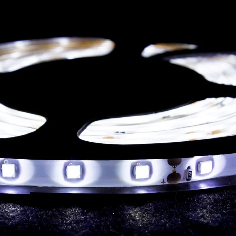 LED Streifen 4m Kaltweiß wasserfest - 60 LED pro Meter-ECD Germany New